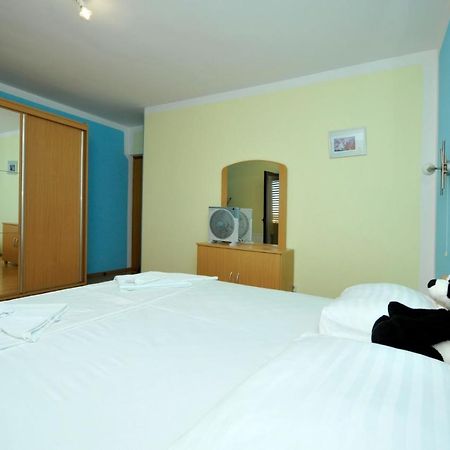 Roso Apartment With Sea View Trogir Extérieur photo