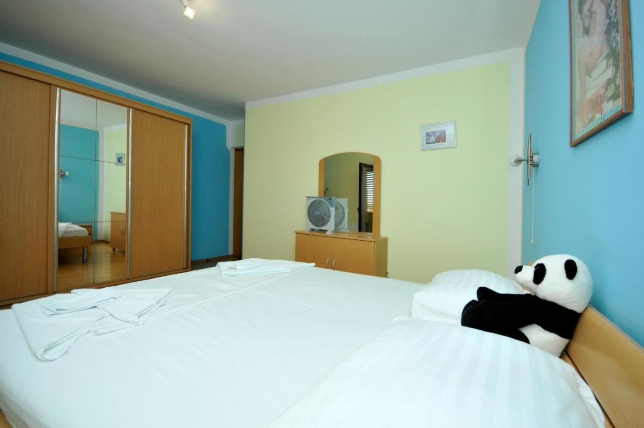 Roso Apartment With Sea View Trogir Extérieur photo