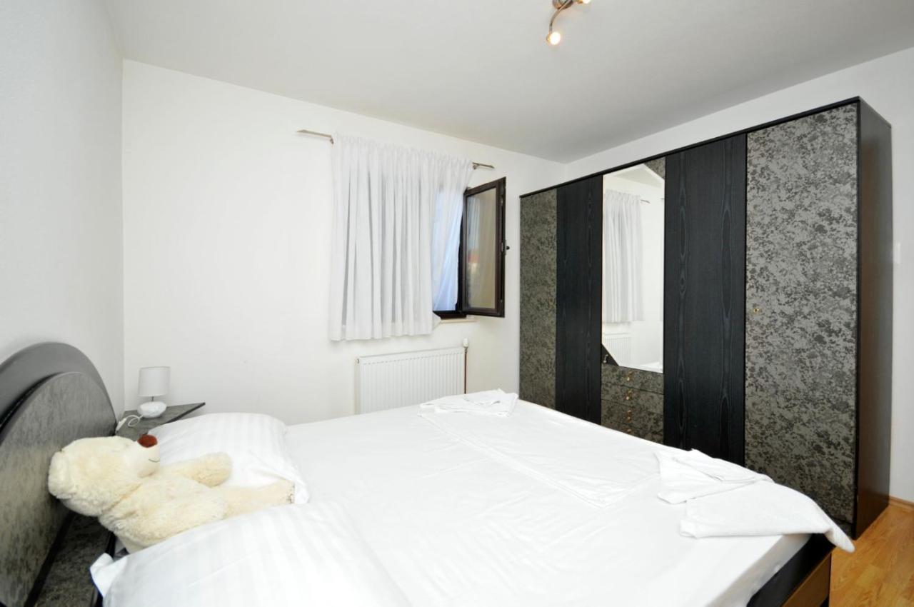 Roso Apartment With Sea View Trogir Extérieur photo