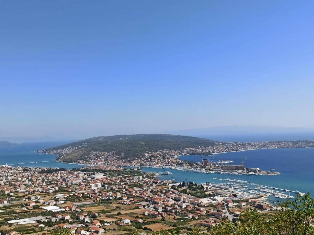 Roso Apartment With Sea View Trogir Extérieur photo