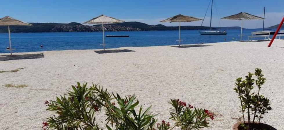 Roso Apartment With Sea View Trogir Extérieur photo
