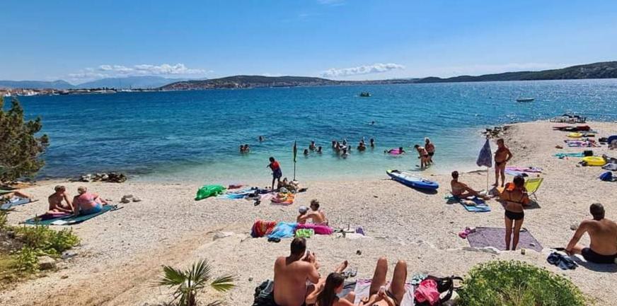 Roso Apartment With Sea View Trogir Extérieur photo